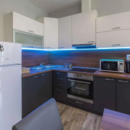 In 39444 Apartment